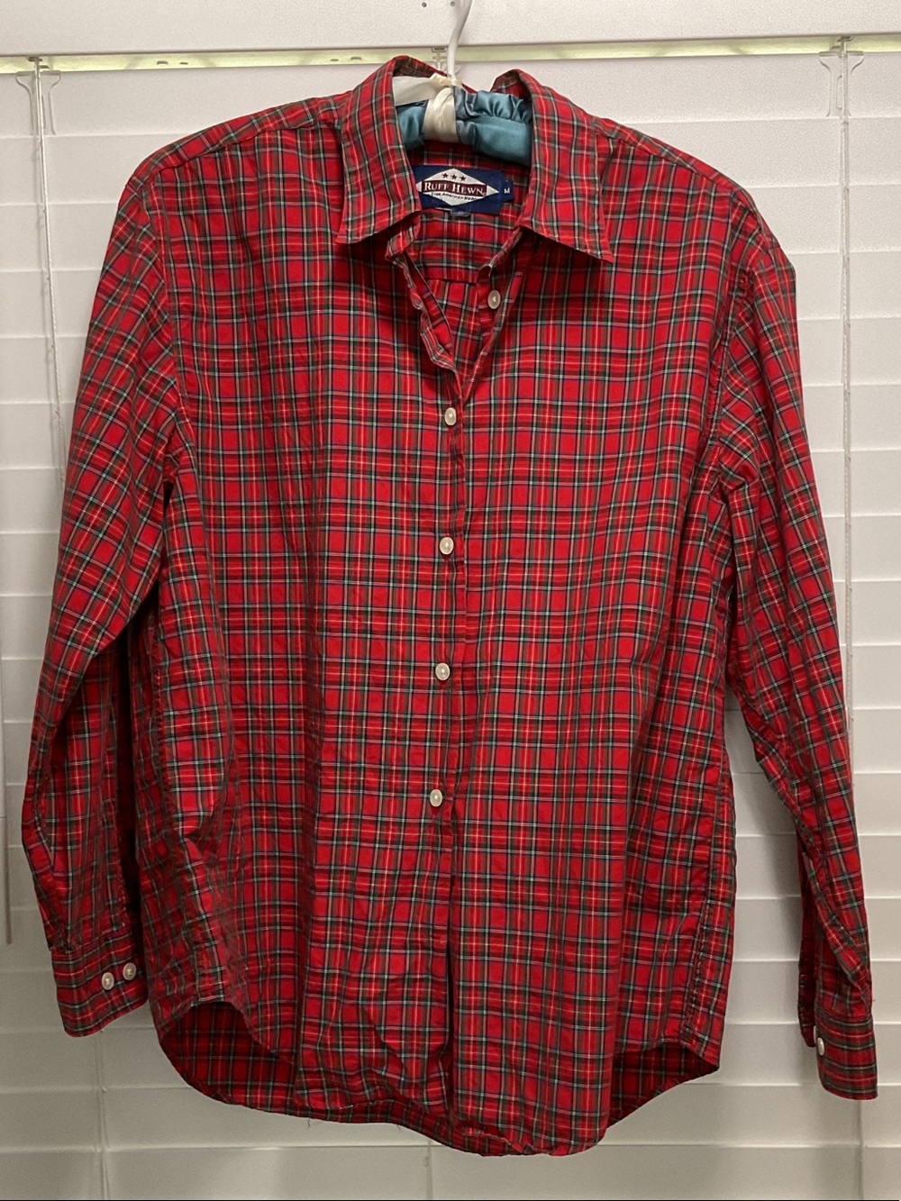 VTG. Women’s Ruff Hewn Classic Red and Green Plaid long sleeve blouse